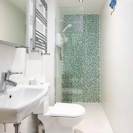 Guestready - Lovely House With Garden In Apartment Dublin