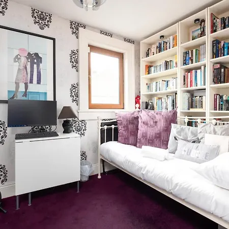 Guestready - Lovely House With Garden In Lägenhet Dublin