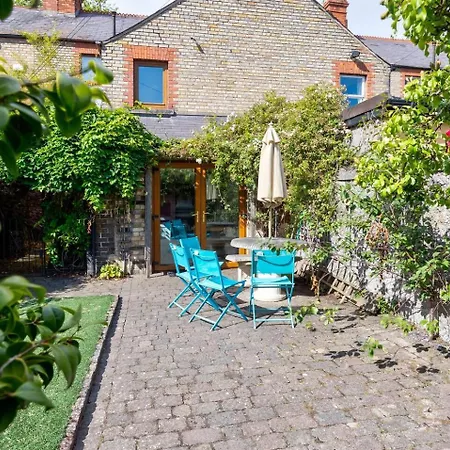 بيت للعطل Guestready - Lovely House With Garden In